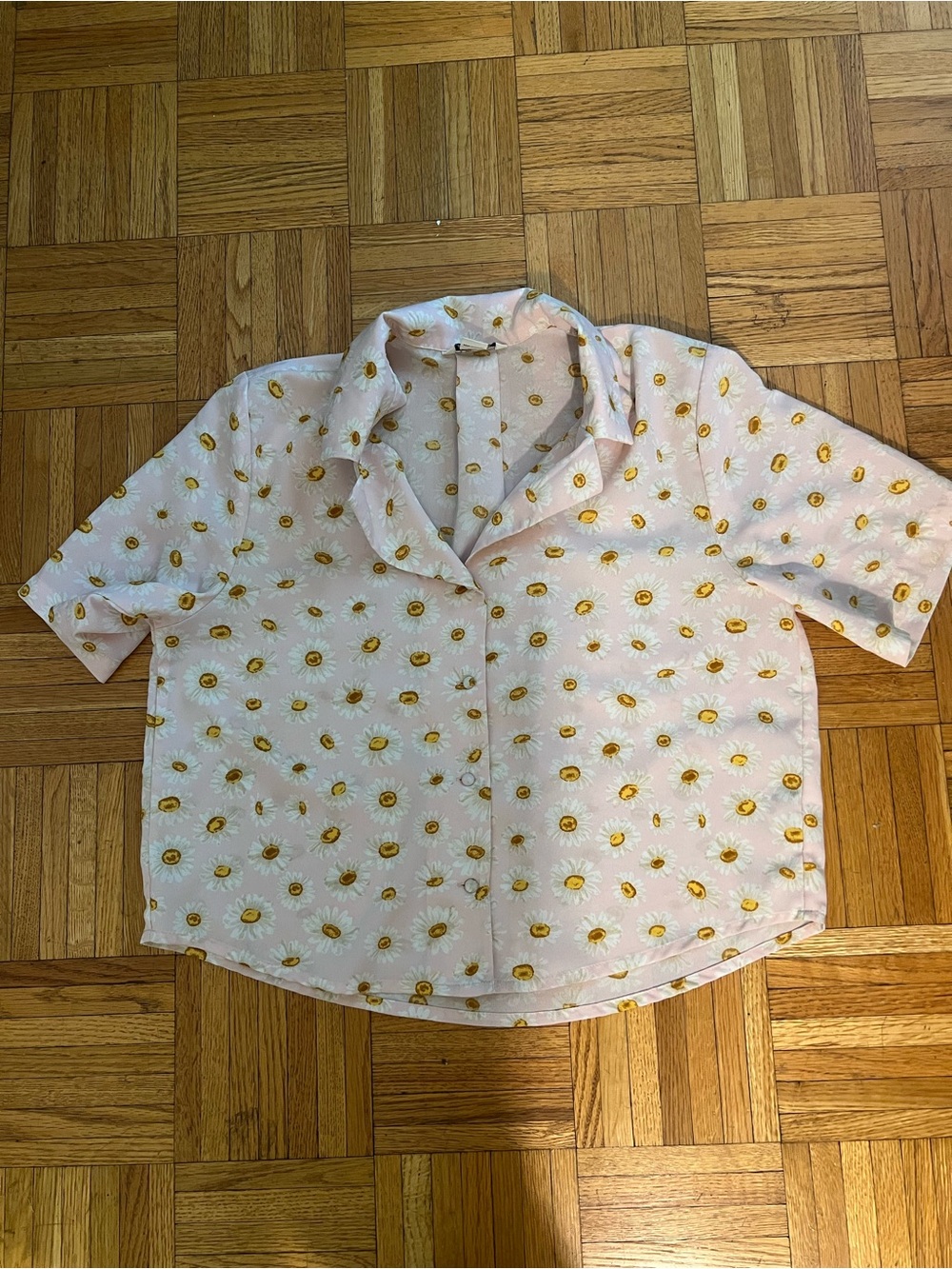Monki Pink Daisy Print Short Sleeve Crop Top